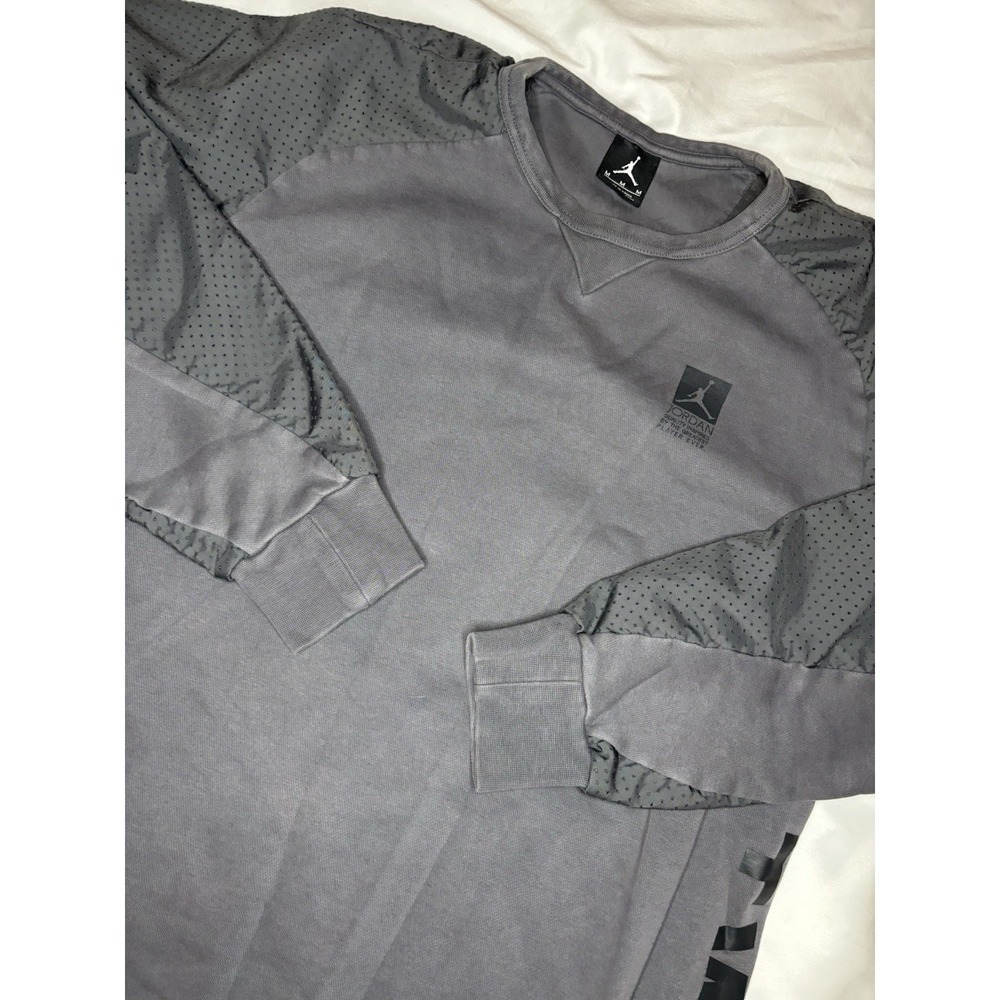 Air Jordan Long Sleeve Crewneck Sweatshirt Medium Gray Vented Jumpman